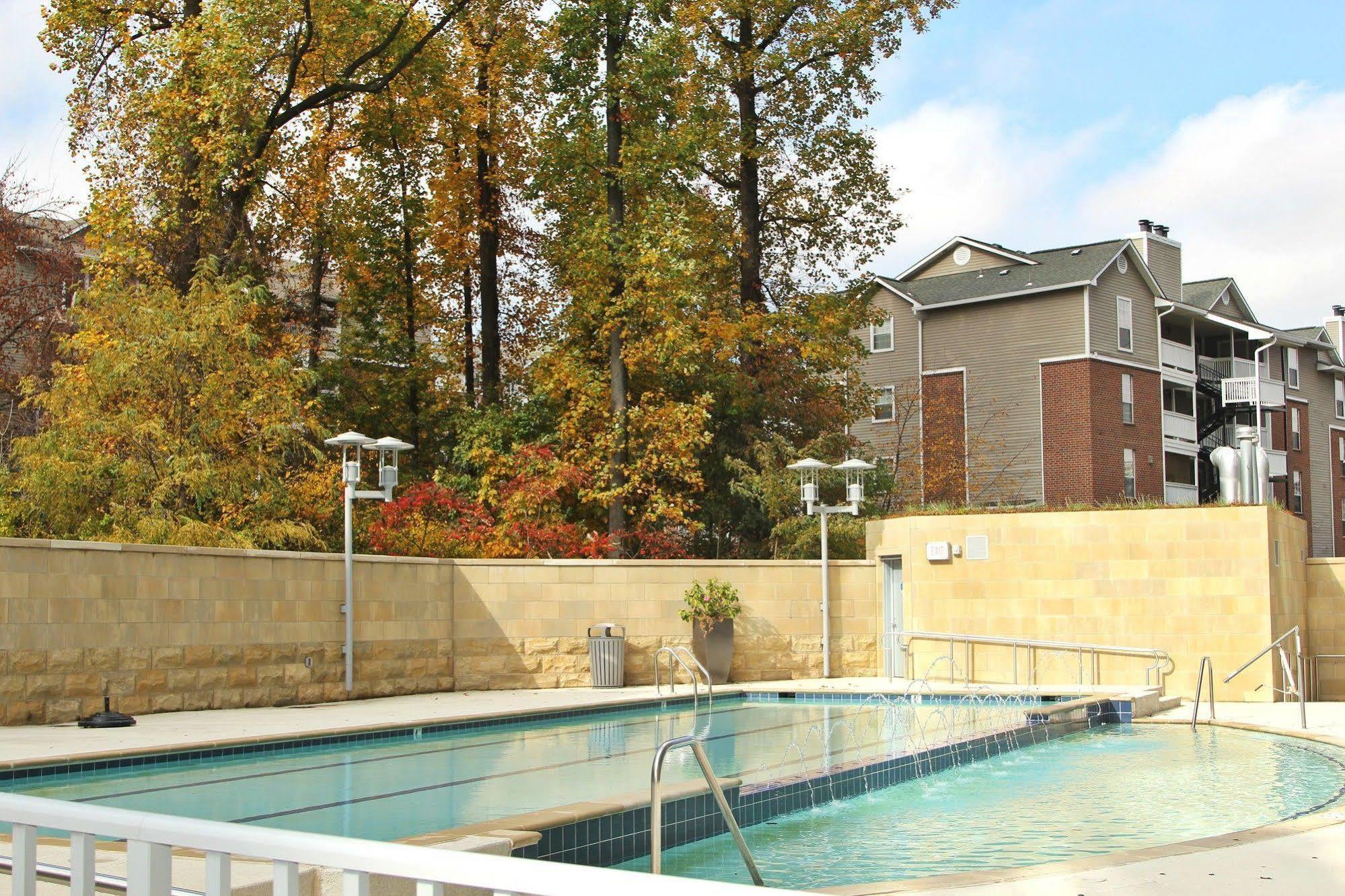 Weichert Suites At The Ovation McLean Luaran gambar